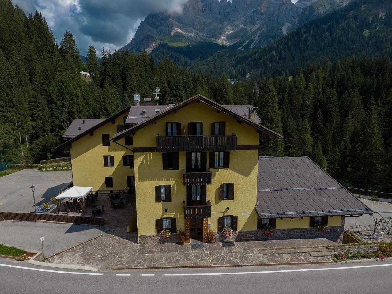 Gh Hotel Fratazza San Martino Di Castrozza Exterior photo